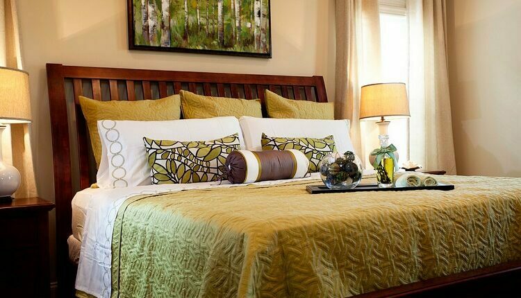 Decorate Your Rooms With Pillows