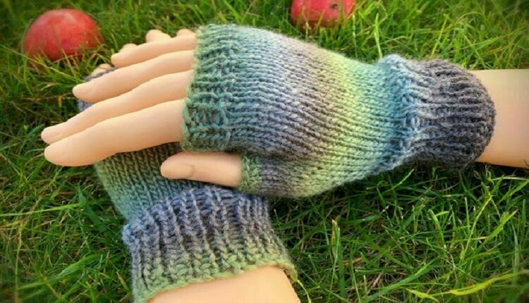 Knit Gloves